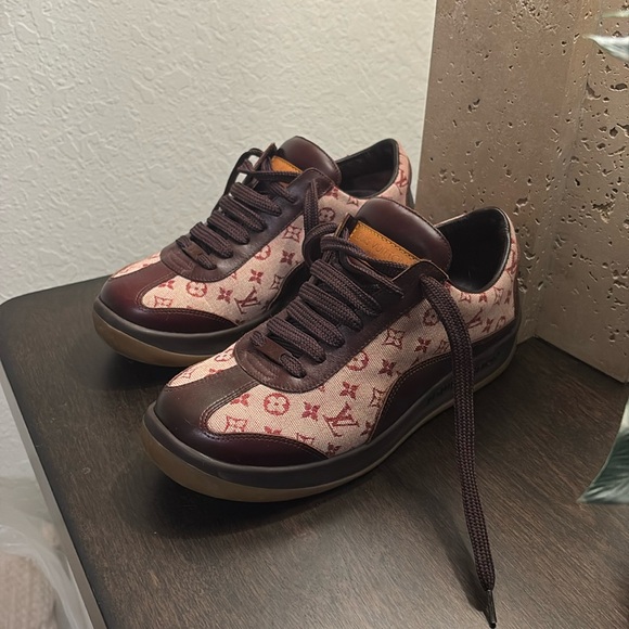 Louis Vuitton Limited Edition Takashi Murakami Monogram Mini Lin Sneakers - Picture 2 of 9